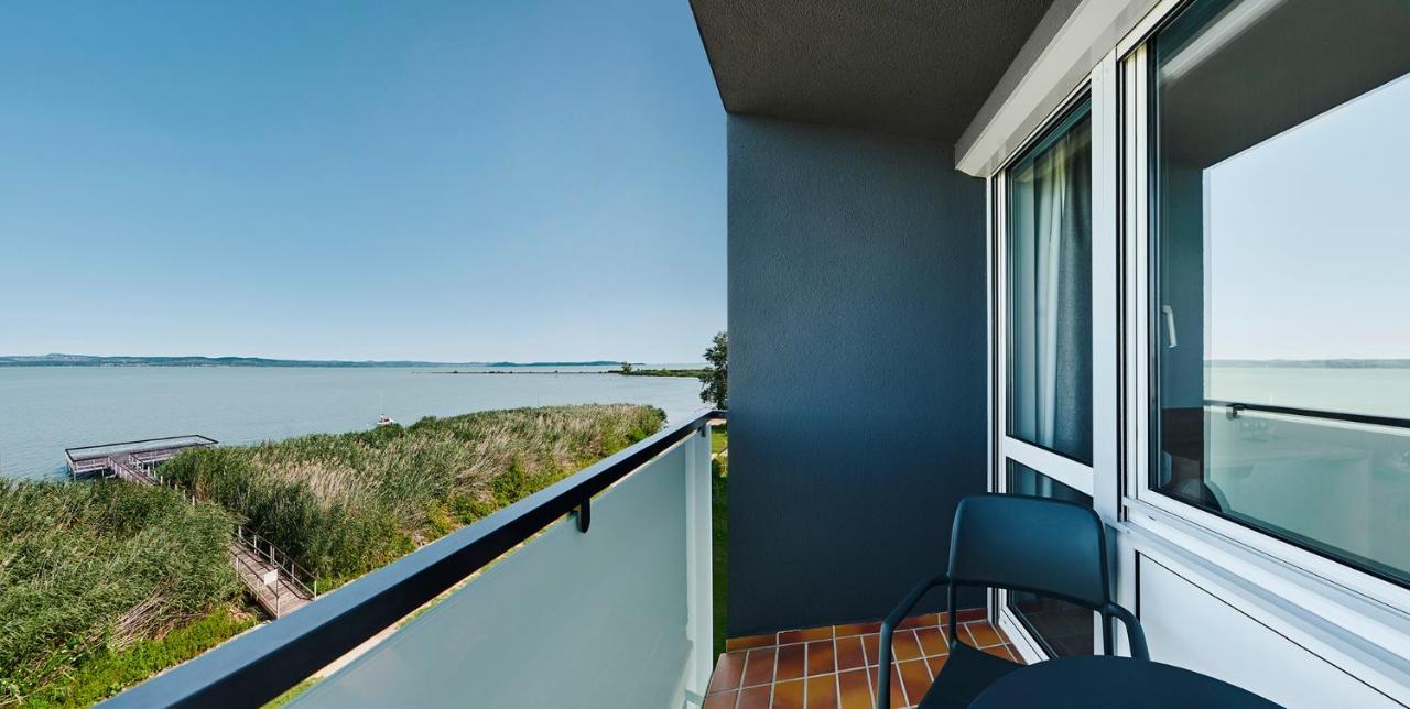 Hotel Otp Balatonszemes Luaran gambar