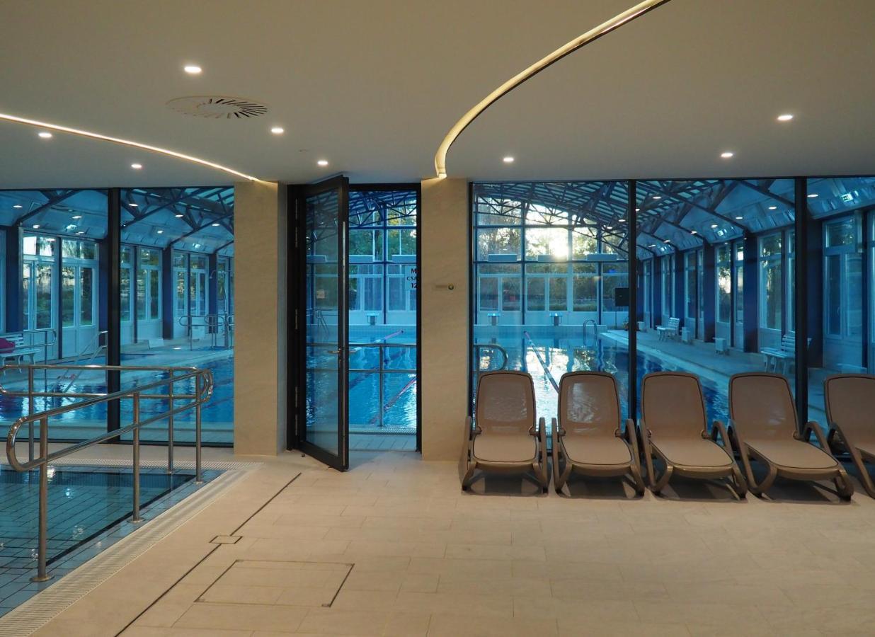 Hotel Otp Balatonszemes Luaran gambar