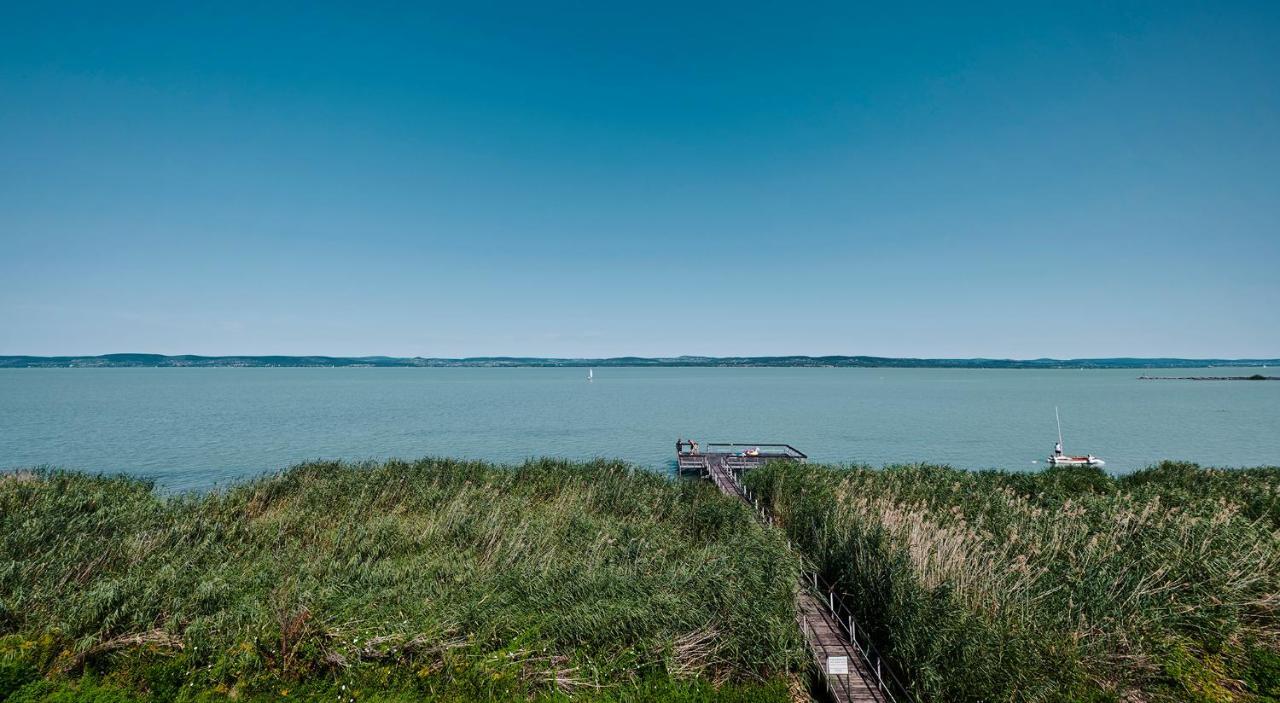 Hotel Otp Balatonszemes Luaran gambar