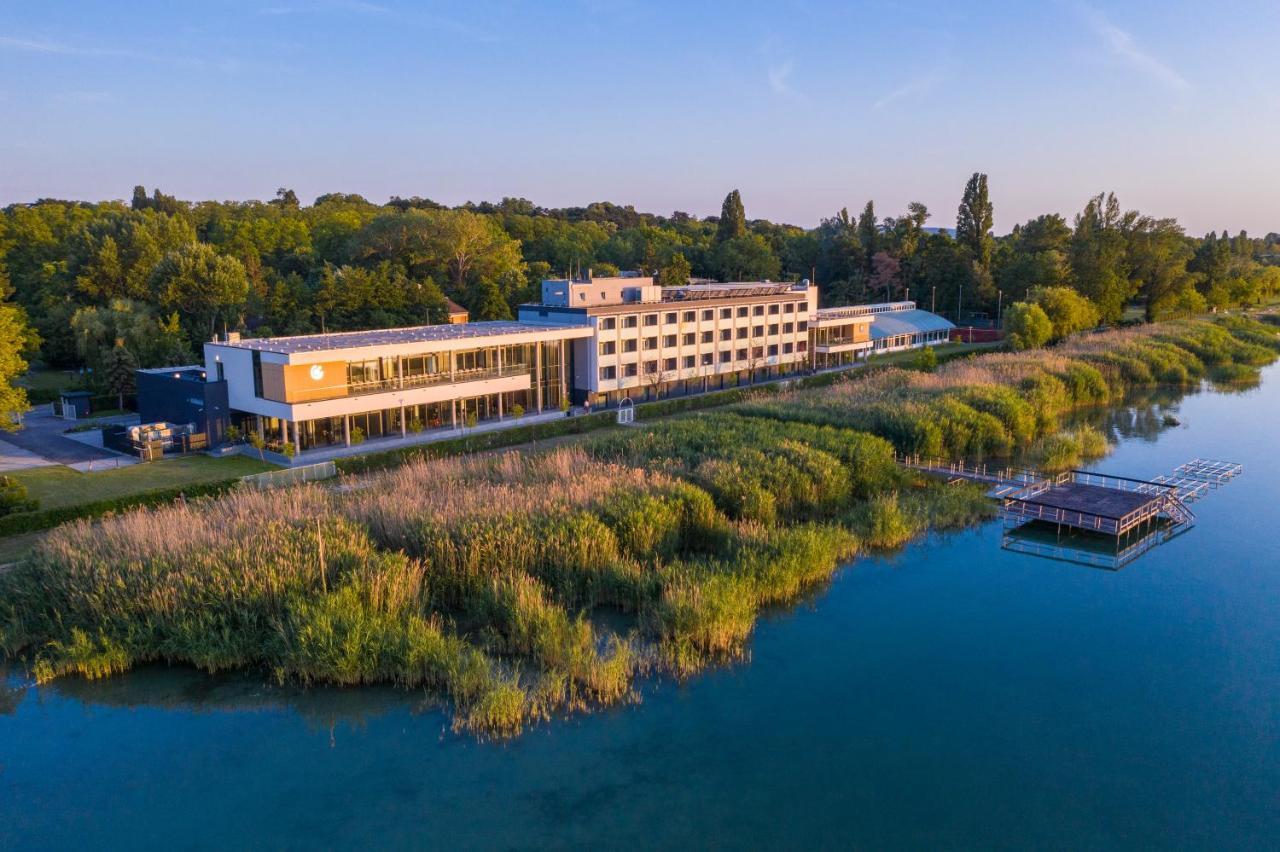 Hotel Otp Balatonszemes Luaran gambar