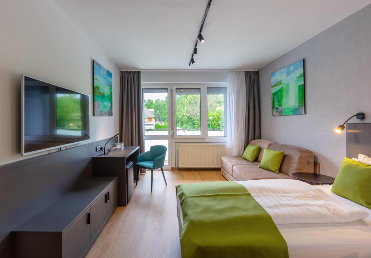 Hotel Otp Balatonszemes Luaran gambar