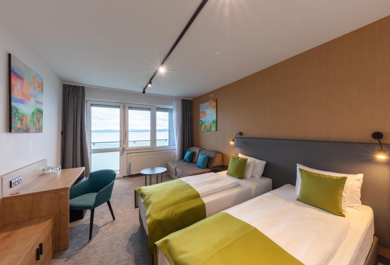 Hotel Otp Balatonszemes Luaran gambar
